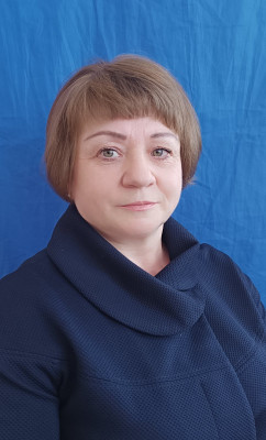 Воспитатель высшей категории Михайлова Елена Валентиновна Воспитатель высшей категории Михайлова Елена Валентиновна